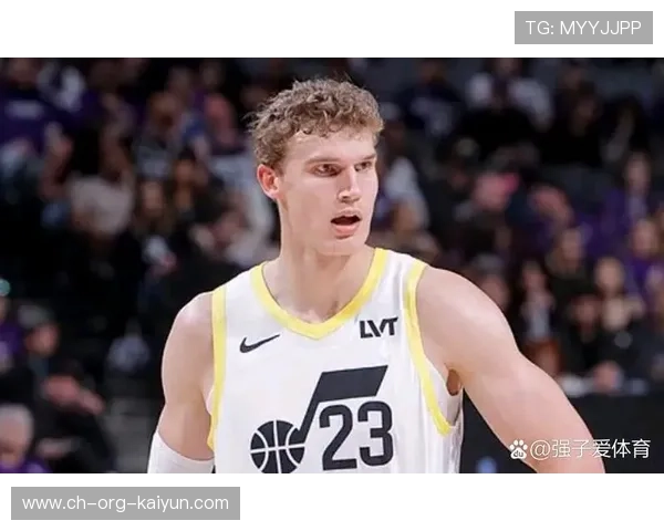 _爵士攻防两端都表现出色，排名持续上升_，爵士亮相动作