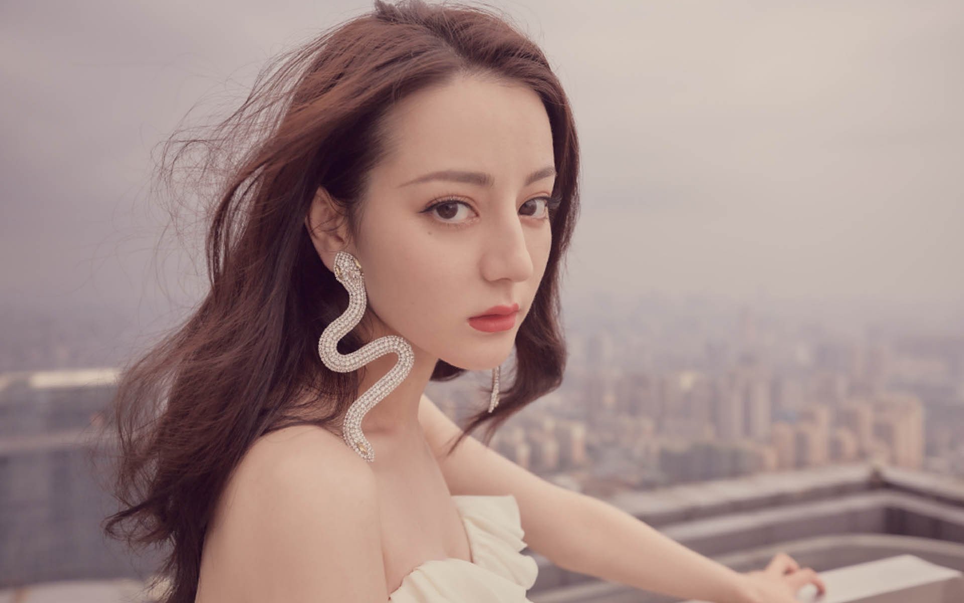 开云体育链接-球队心理辅导：高压环境下的调节策略，高压职业人群的心理健康问题