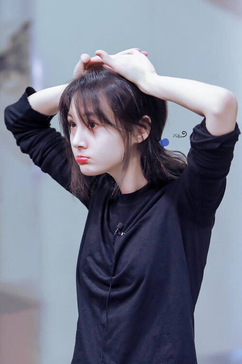 Kering-球队助理教练角色是否对临场变阵起决定作用，足球队助理教练