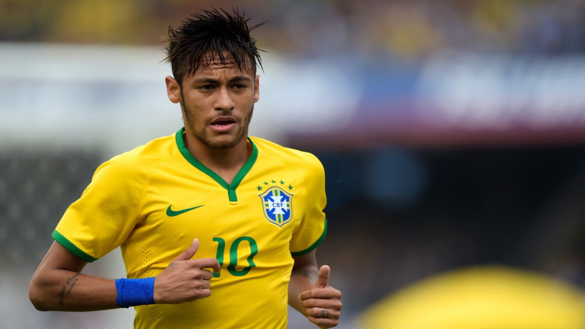 中国足球俱乐部探索医疗技术介入球员训练方式，足球队医的要求